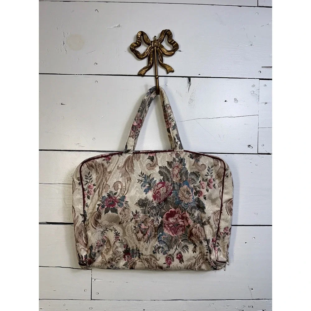 Vintage Victorias Secret Floral Tapestry Toiletry Bag Travel Makeup Case Pink